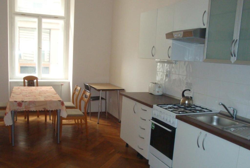 Gallery Hostel Prag Exterior foto